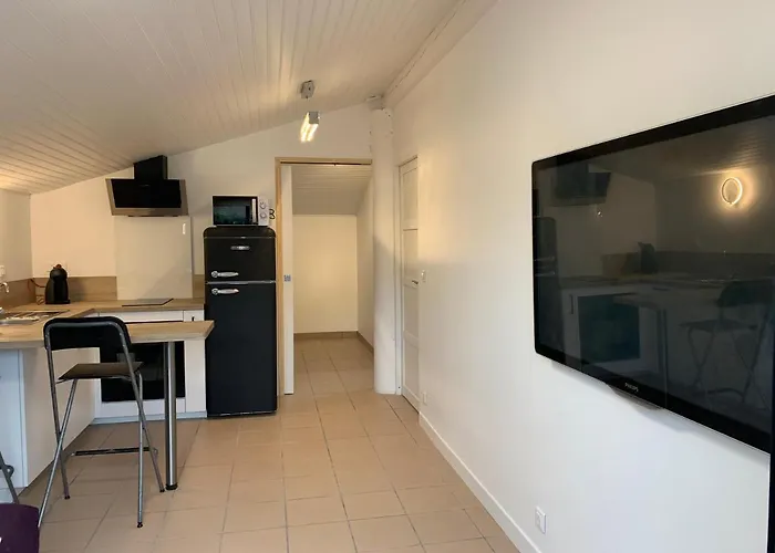 Appartement Climatise Avec Terrasse Et Parking Clos A Capbreton