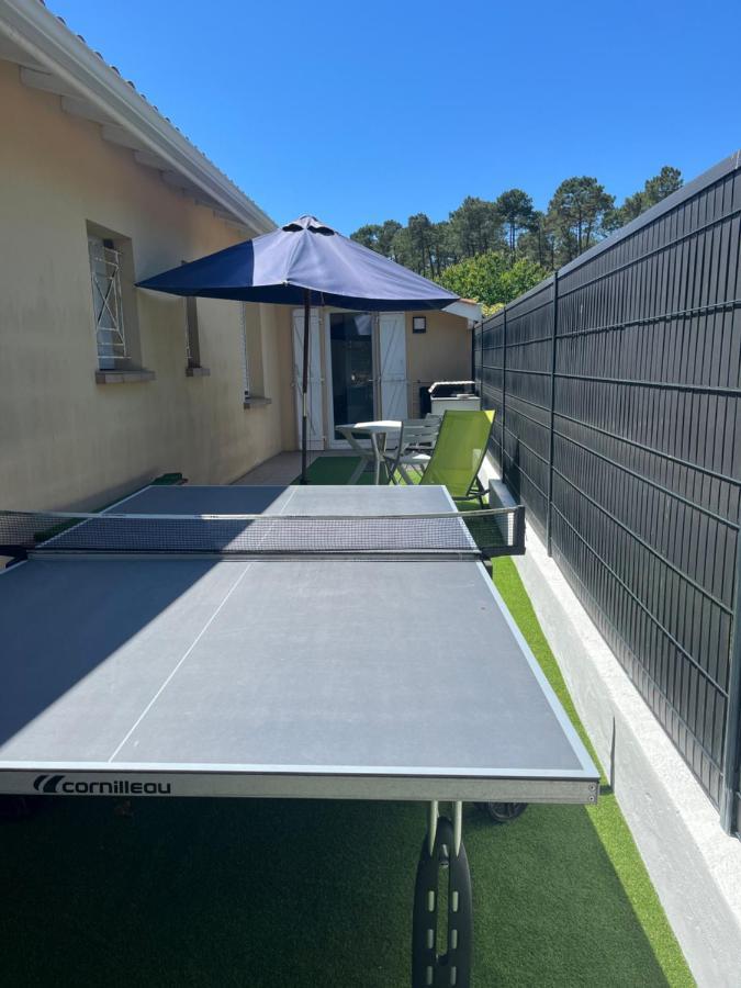 Climatise Avec Terrasse Et Parking Clos A Apartment